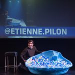 Deux pièces pour Étienne Pilon – Sur la photo: Étienne Pilon – Crédit: Laurence Dauphinais